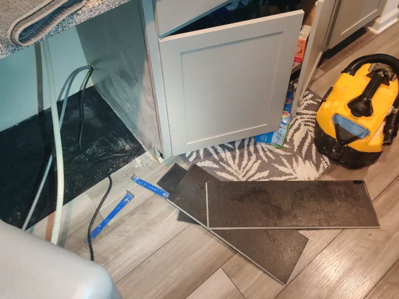emergency water damage restoration
